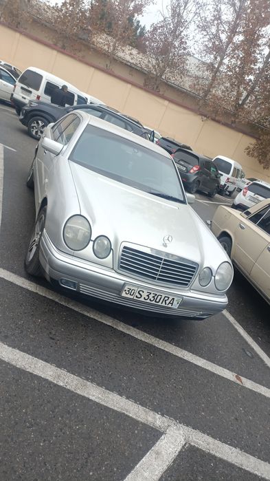 Mercedes Benz W210 Elegance