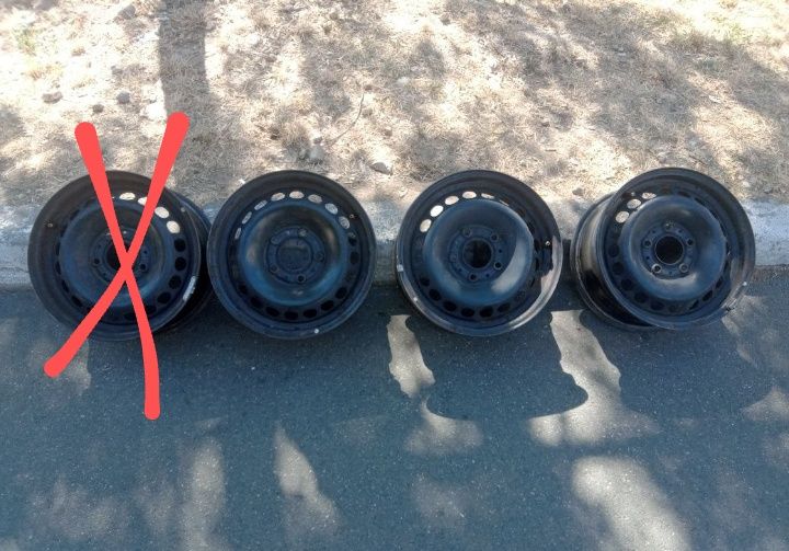 Jante tabla BMW R15 - set  3 buc - Oferta 150 lei fix toate ! 5x120

j