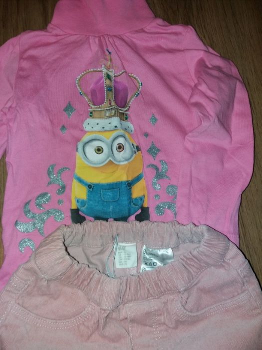 Set hainute pulover+helanca minion+raiati H&M masura 86