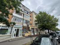 Vand apartament 3 camere