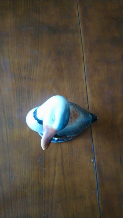 Порцеланова фигура " патица ".