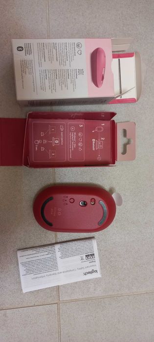 Mouse optic Logitech POP Mouse Heartbreaker - culoare roz