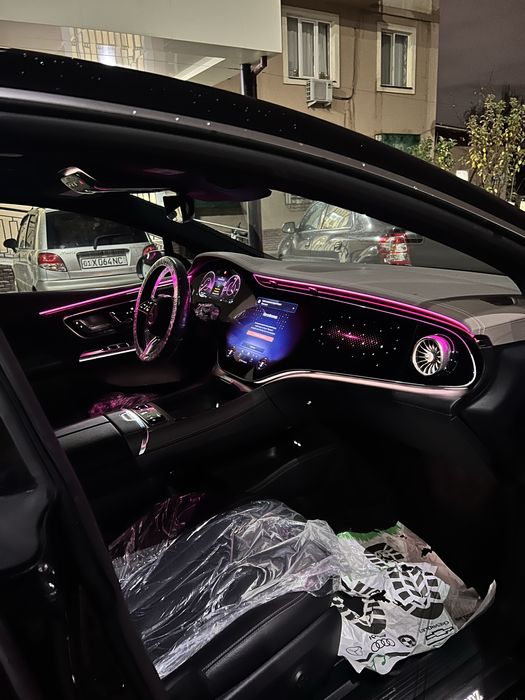 Mercedes benz EQE 500