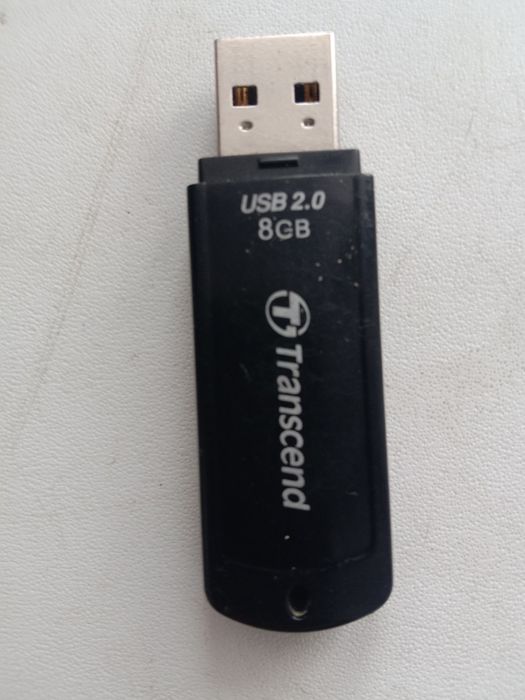 Продам флешку USB.