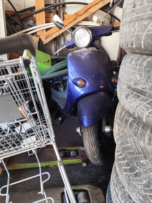 Vând 2 scutere Havana  sau piese din ele