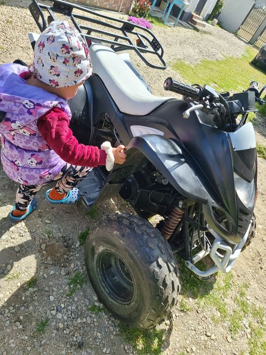 Atv 149 cm atv 110 Mărime Medie ,automat 2008/pornire telecomanda