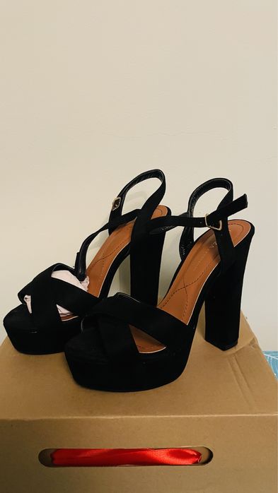 Sandale cu toc negre marimea 37 Benaza Premium