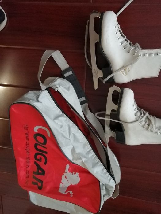 Продам коньки 32р