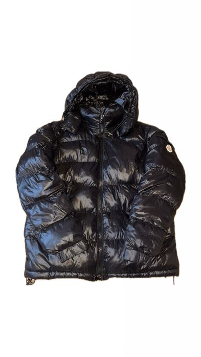Vand Geaca Moncler Maya