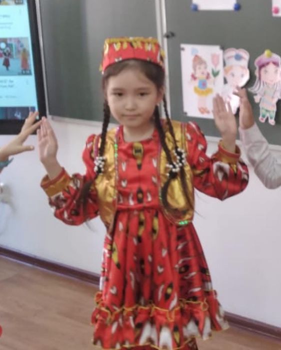 Узбекский костюм для девочки