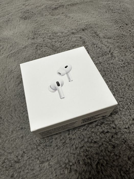 AirPods Pro ! Ofertă Black Friday Prelungit !