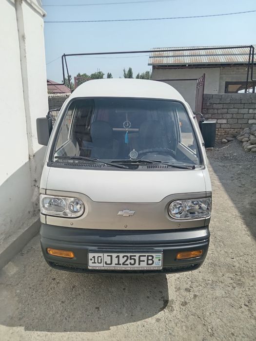 Damas sotiladi 5500 $ kami bor
