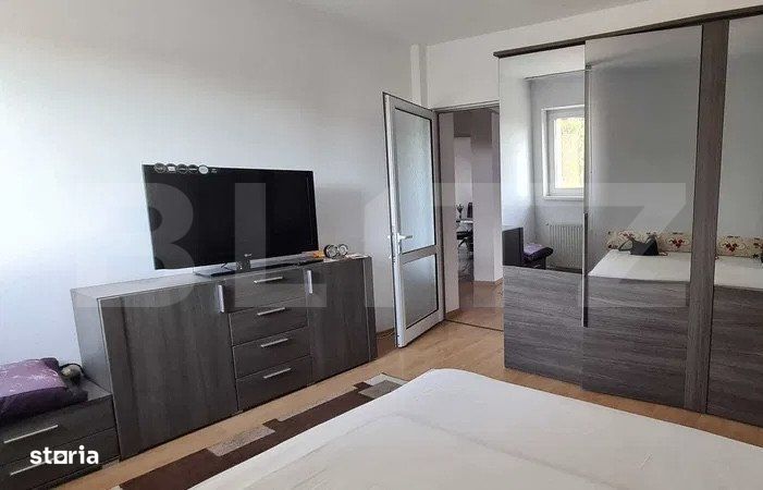 Apartament de vanzare, cu 4 camere, 120 mp, etaj intermediar, zona Obc