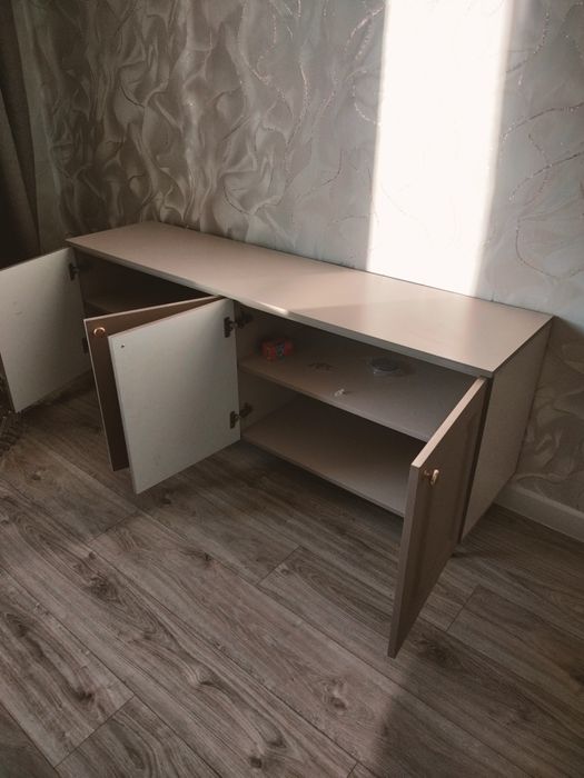 Тумба под телевизор