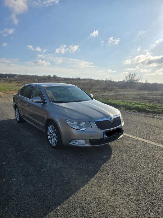 Vand Skoda Superb 2008 2.0 TDI