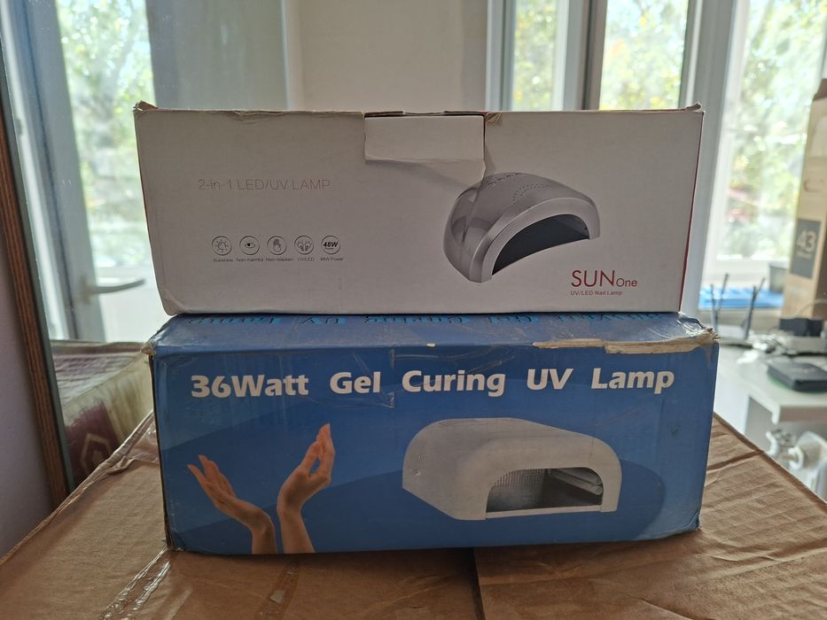 Маникюрный лампа