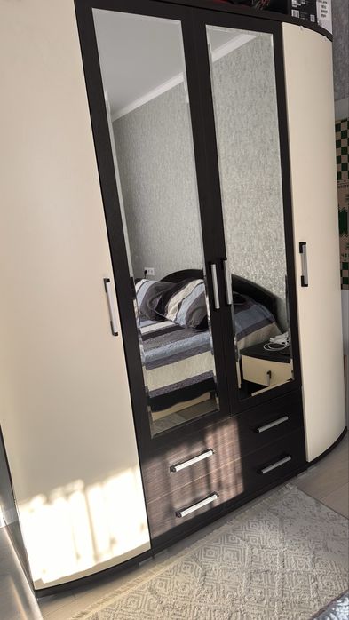 Спальный гарнитур