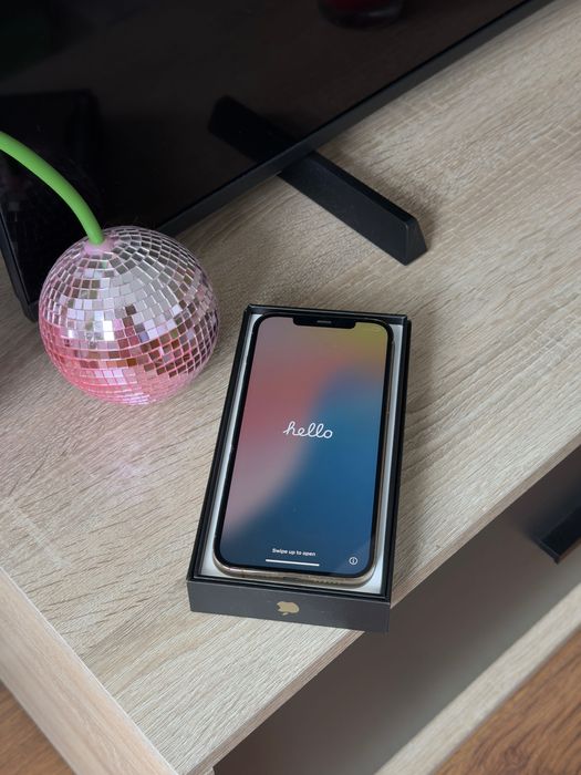 iPhone 12 Pro Max 128GB в ОТЛИЧНО състояние!