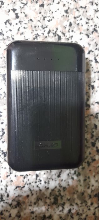 Baterie externa carcasa