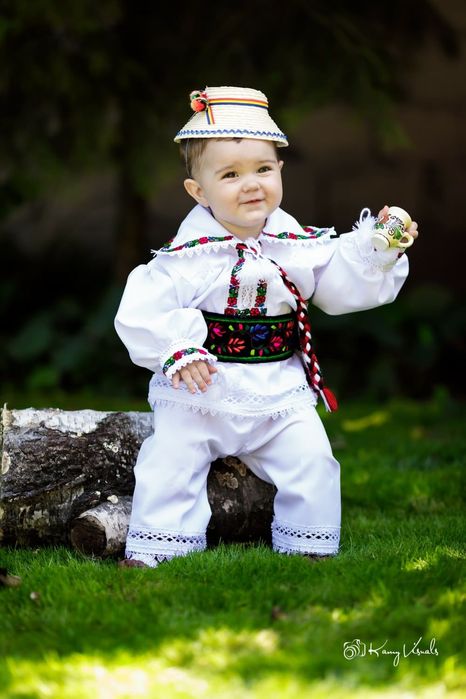 Costum popular baieti de Maramureș!