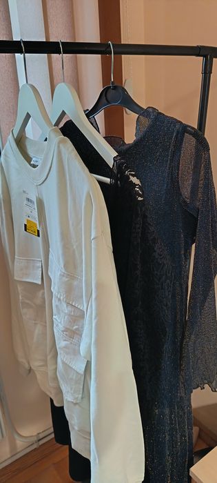 Елегантни роклии