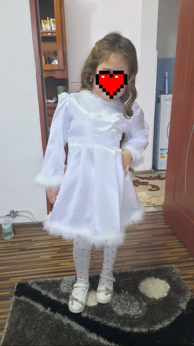 Rochiță fulg de nea 4 ani