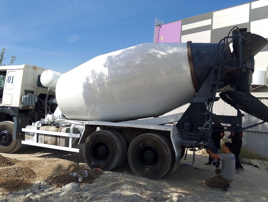 Миксер Howo 10кублик