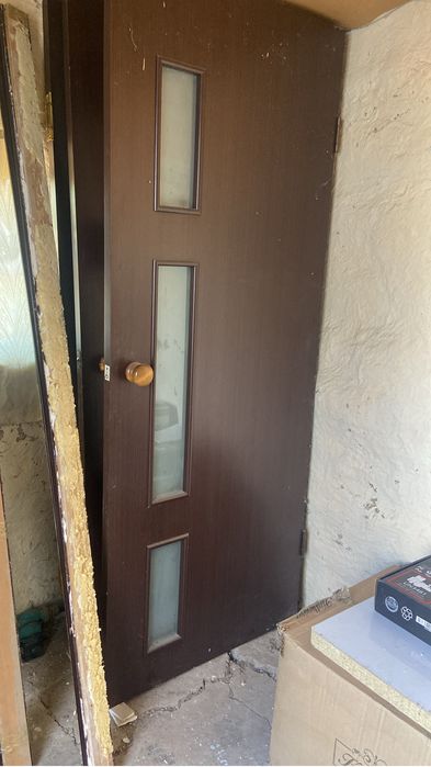 Есік  қолданылған 200/80 жағдай жақсы