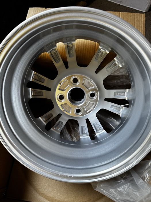 R15 Cobalt deska Kichkina chashkaligi