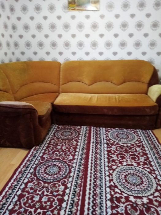 Продаем раздвижной диван