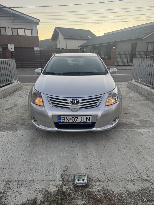 Vand Toyota avensis 2011