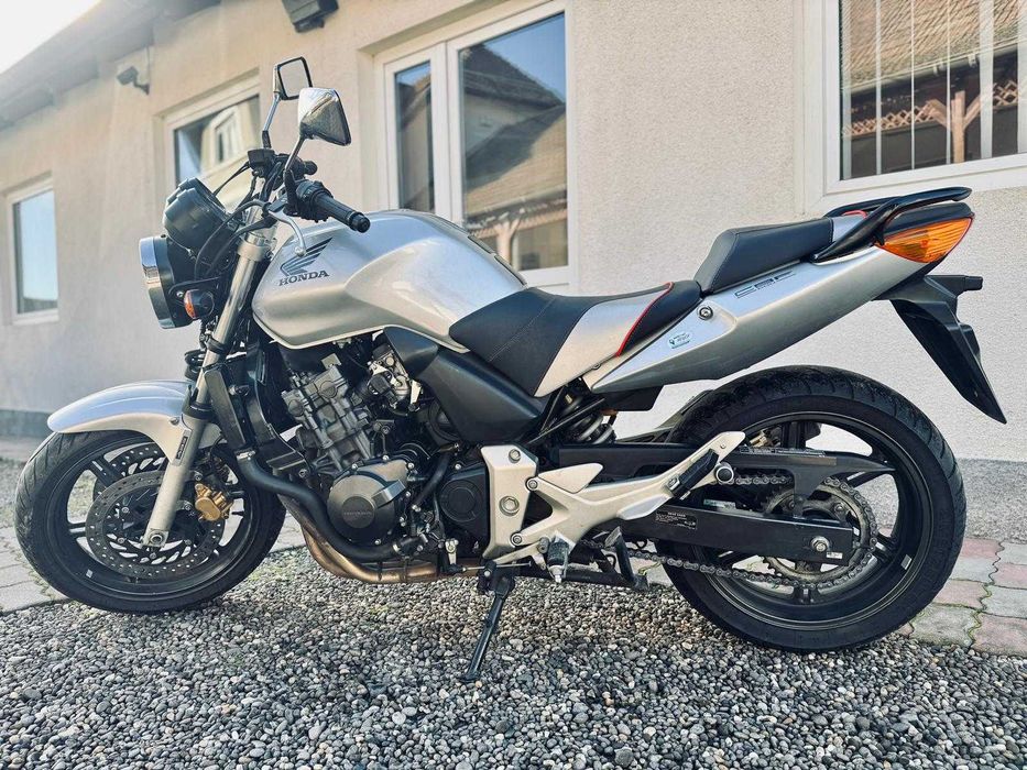 Honda CBF600 dotat cu ABS (Gen Hornet/Bandit/ER6/FZ6/Naked)