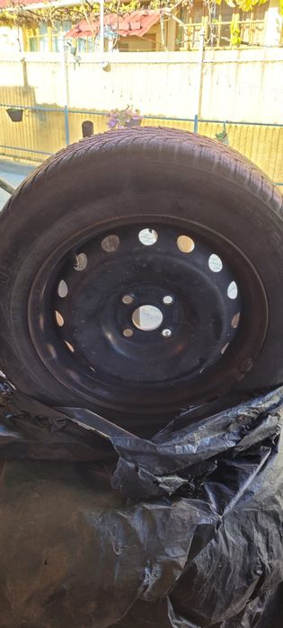 Jante tabla originale Hyundai 4x100 15" iarna