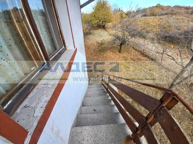 Панорамна вила в с. Кременик до яз. Дяково!