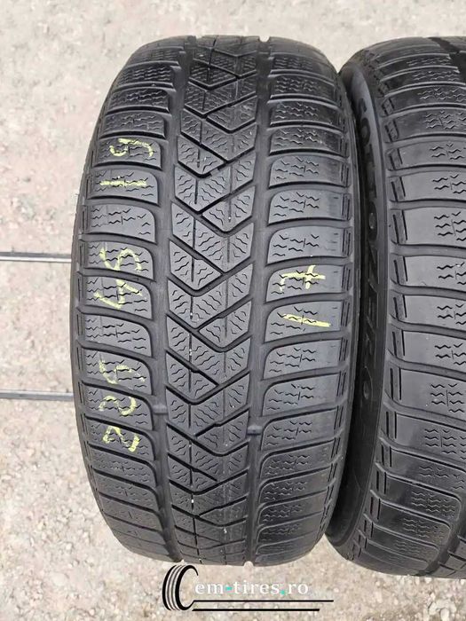 SET 2 Anvelope Iarna 225/45 R19 PIRELLI Sottozero 3 96V