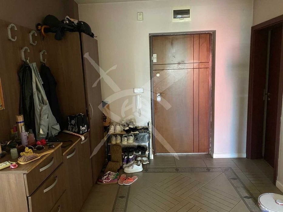 Продава се Тристаен апартамент в София, Студентски град - 145 кв.м за 1850 €/кв.м - Снимка #8