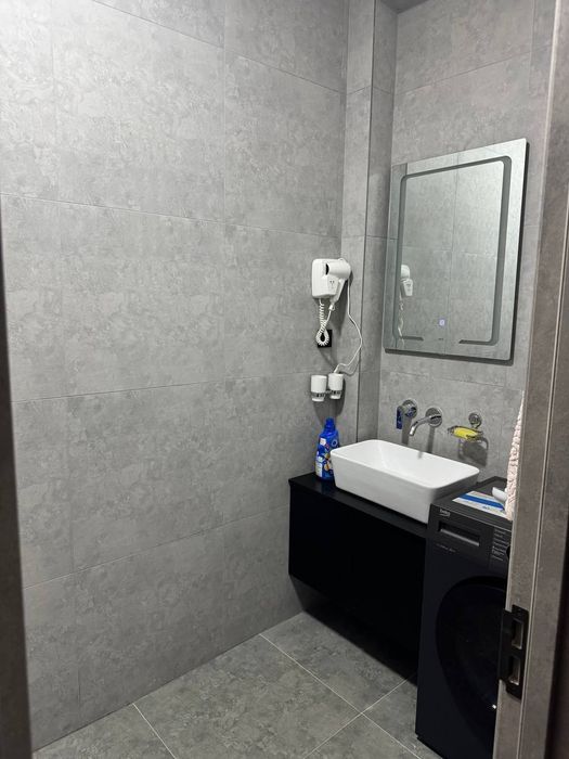 Срочно продаётся 4х комнатная квартира на Паркентском, ЖК VEK