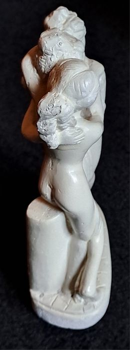 Sculptura mica de vanzare