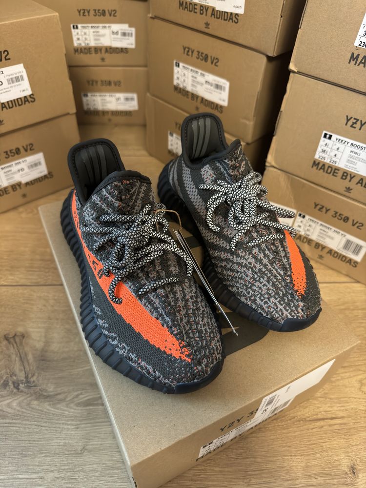 Yeezy Boost 350 V2 Carbon Beluga - 100% ORIGINALI - Marimea 38 2/3
