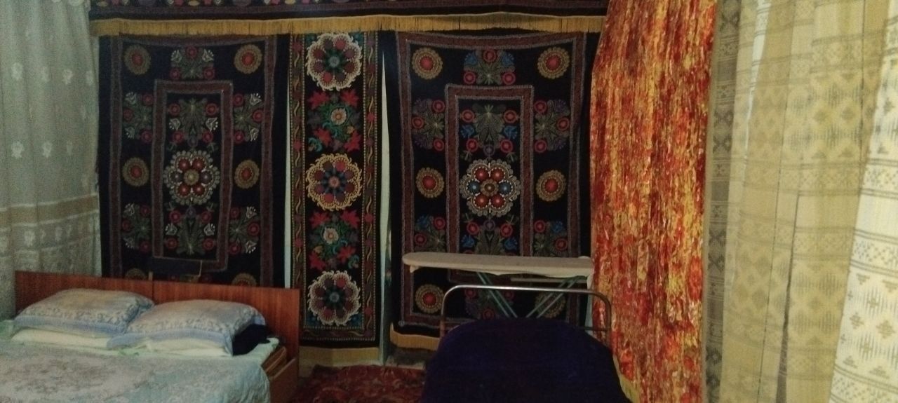 Тезкор ҳовли сотилади