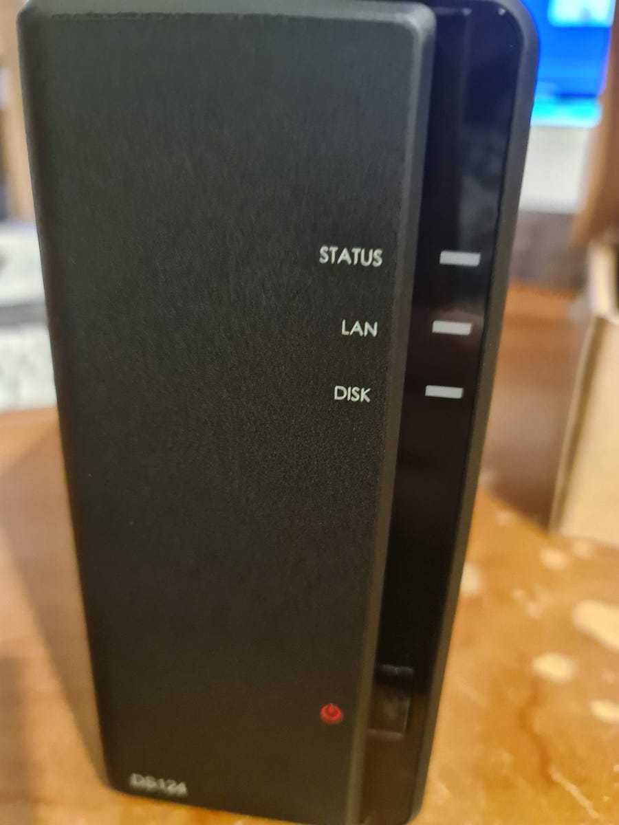 Synology DS124 1 x 2 TB HDD WD HC550, sigilat, garantie.