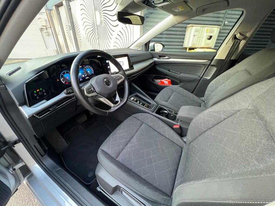 Vw golf 8 2.0tdi 116 cp 2022 automat carplay navi mare 122 km