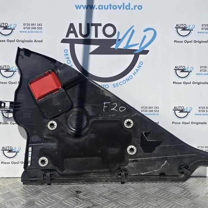 Grila stanga sub parbriz BMW Seria 1 facelift F20