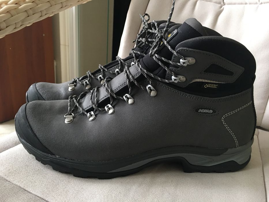 Мужские ботинки