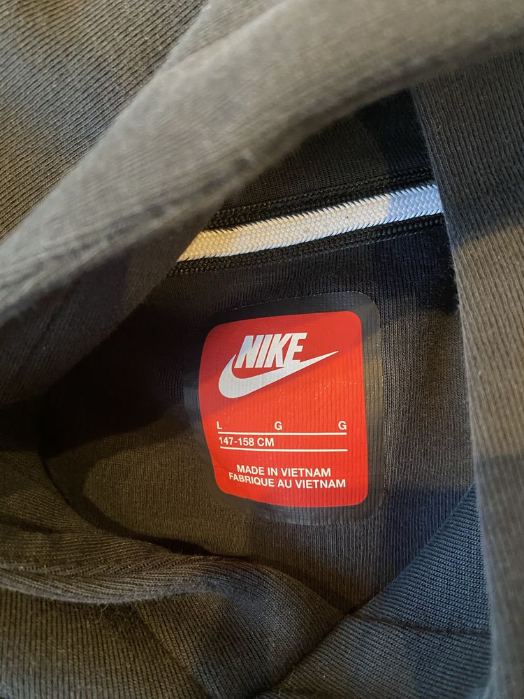 Оригинален детски екип “Nike Tech”