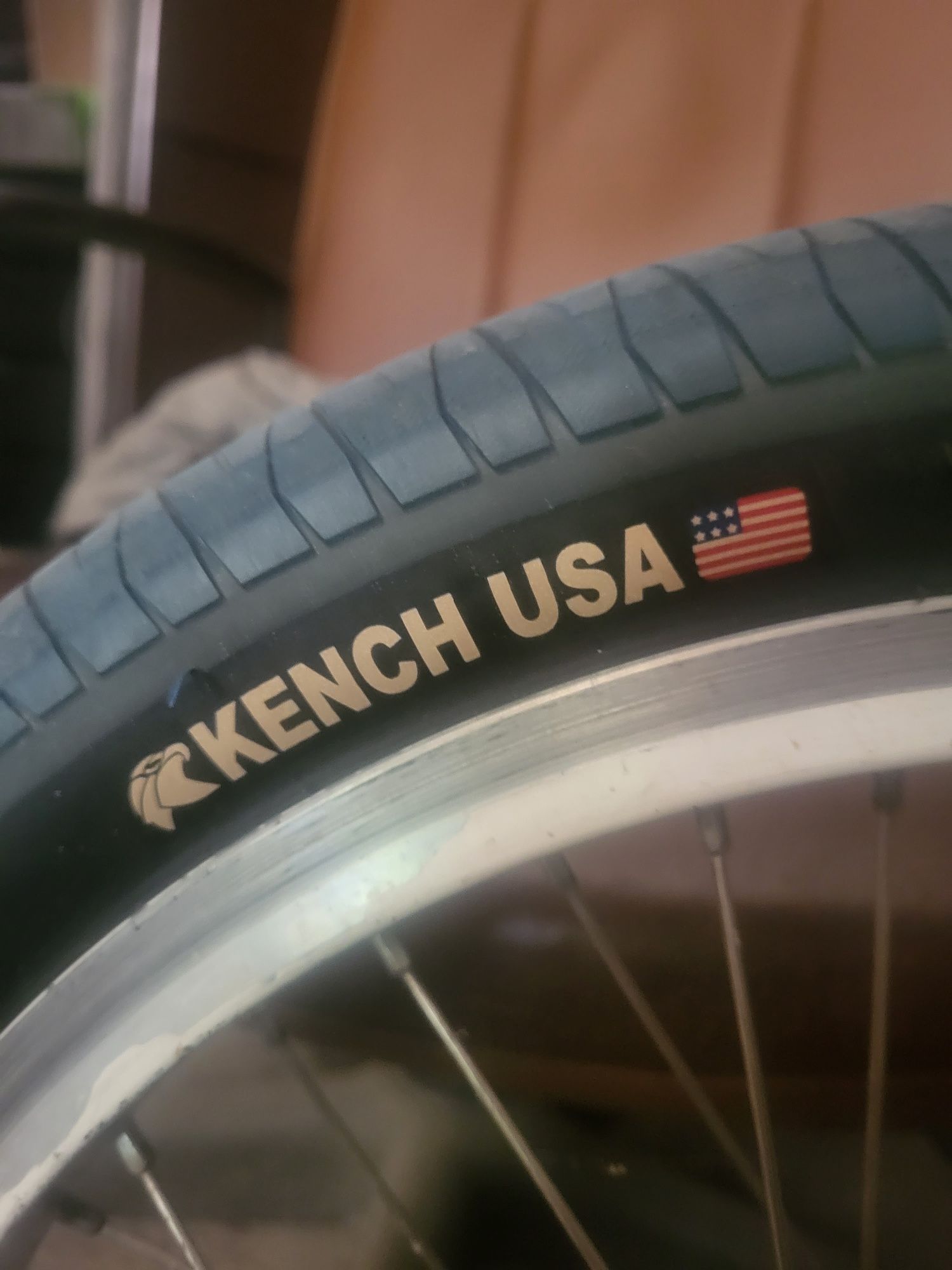BMX 20х2.35 с нови гуми USA
