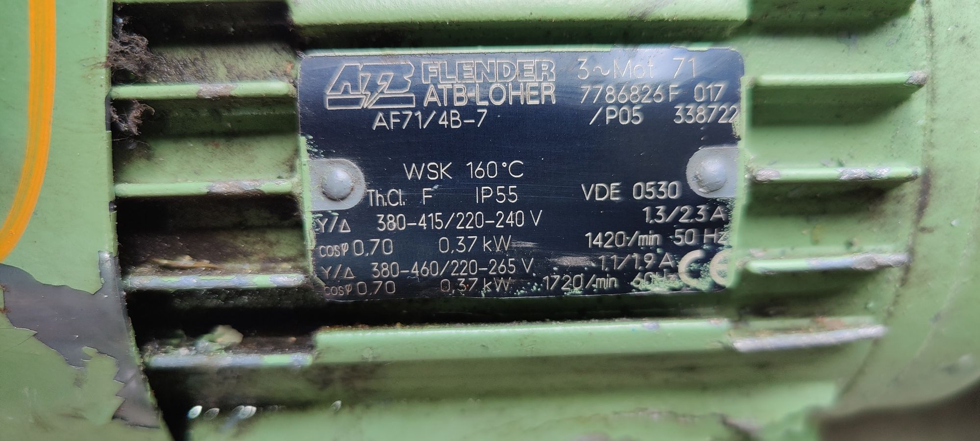 Motor electric trifazat cu reductor, 0.37kW, 47rpm, 380V