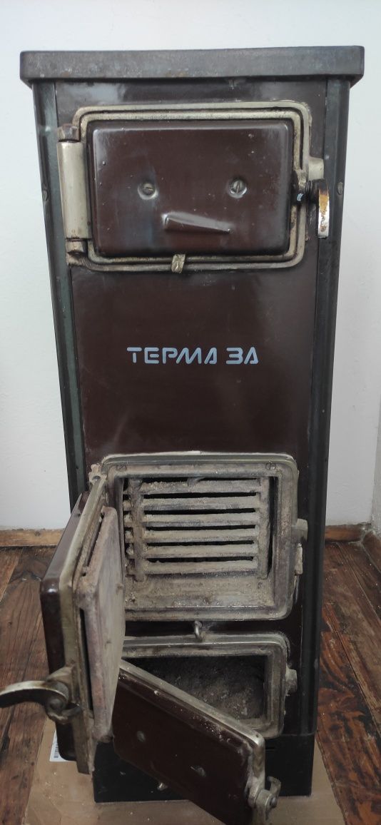 Продавам печка на дърва и въглища в много добро състояние - гр.Самоков