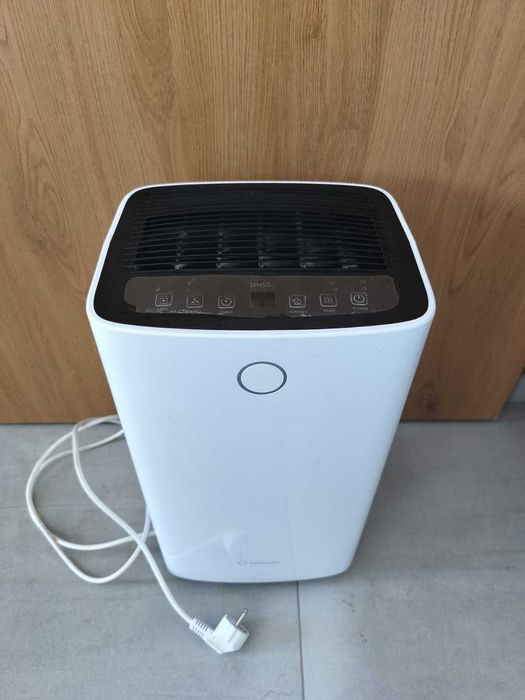 Влагоабсорбатор влагоуловител Turbionaire SENSO 12, 12 л в гаранция