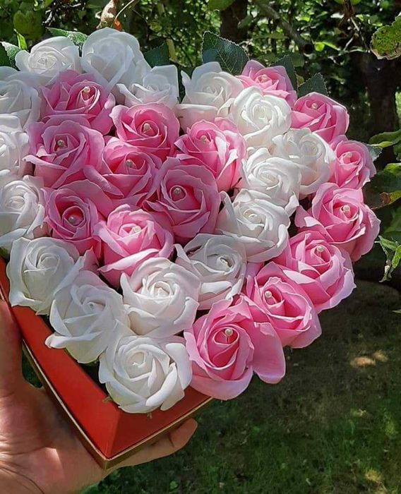 Aranjamente flori sapun parfumate, Lumânări, buchete